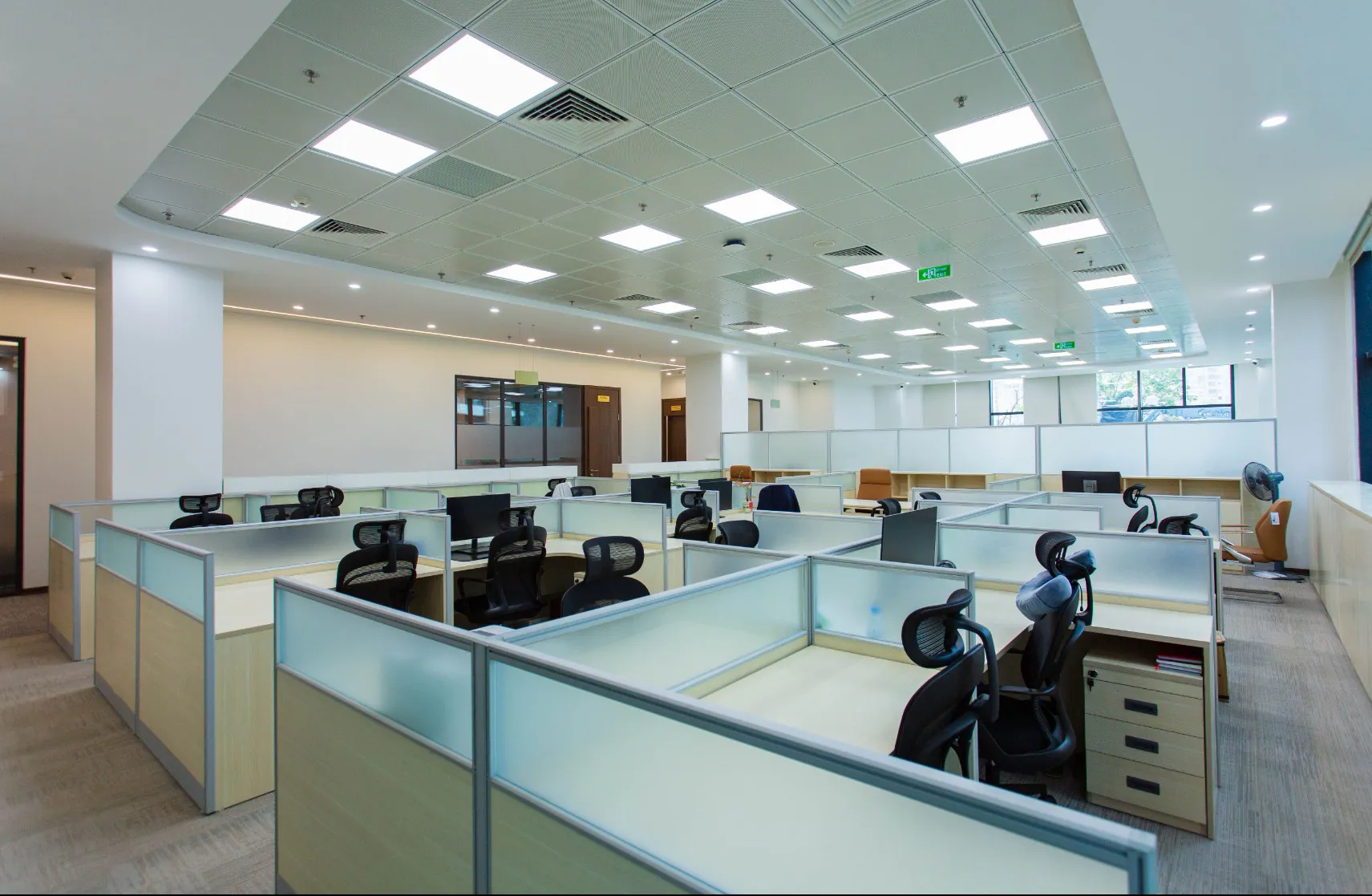 Ducted office air conditioning system